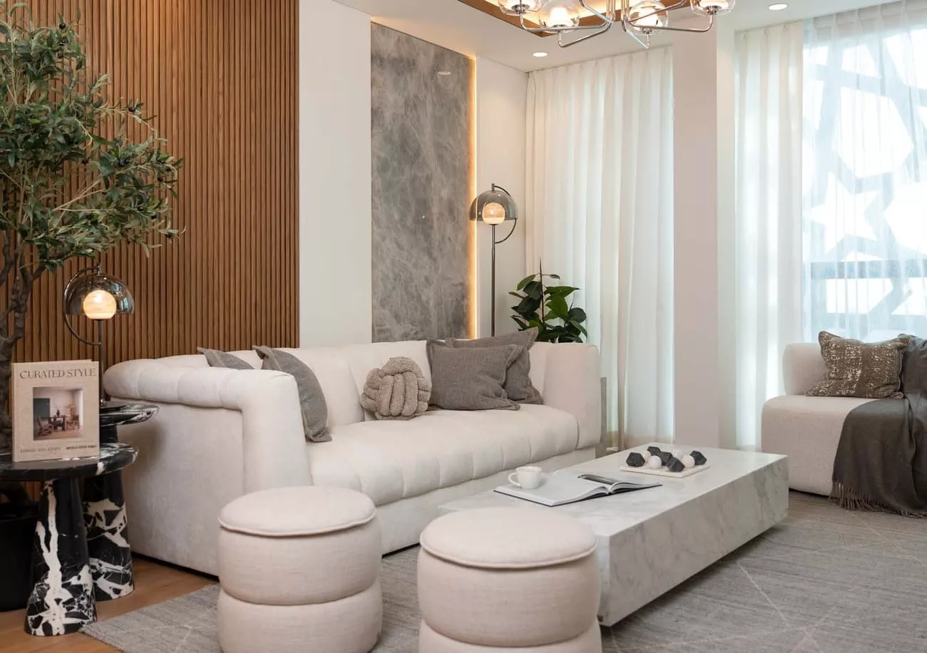 Bab Al Qasr Canal View Residence 22 by Burtville